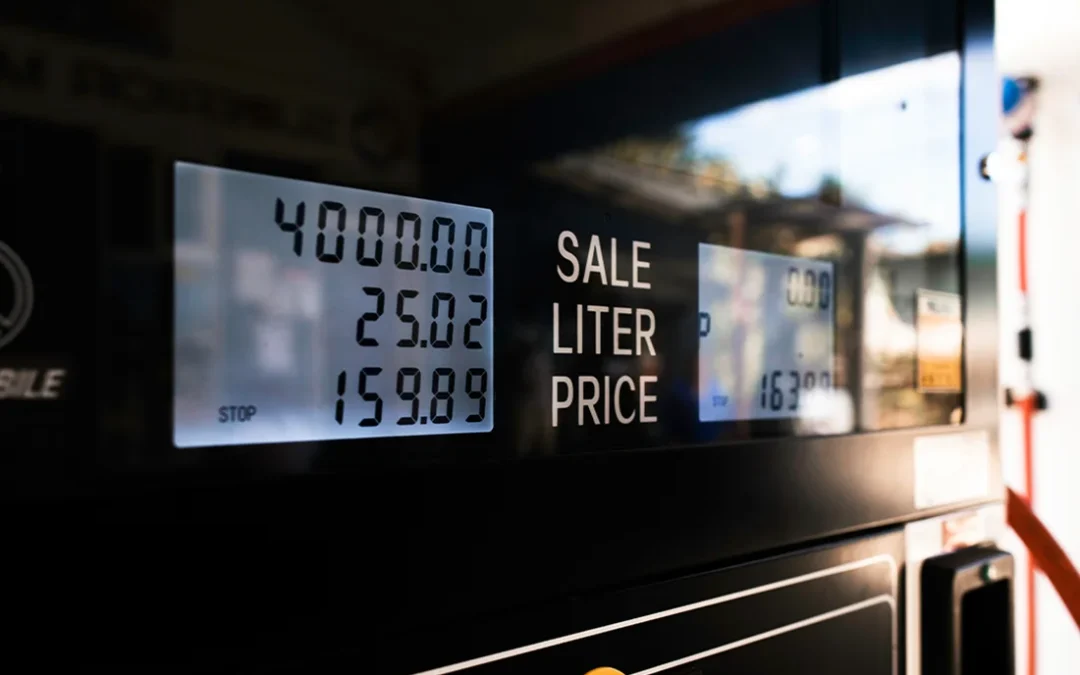 Gas pump price and litre measurement screen